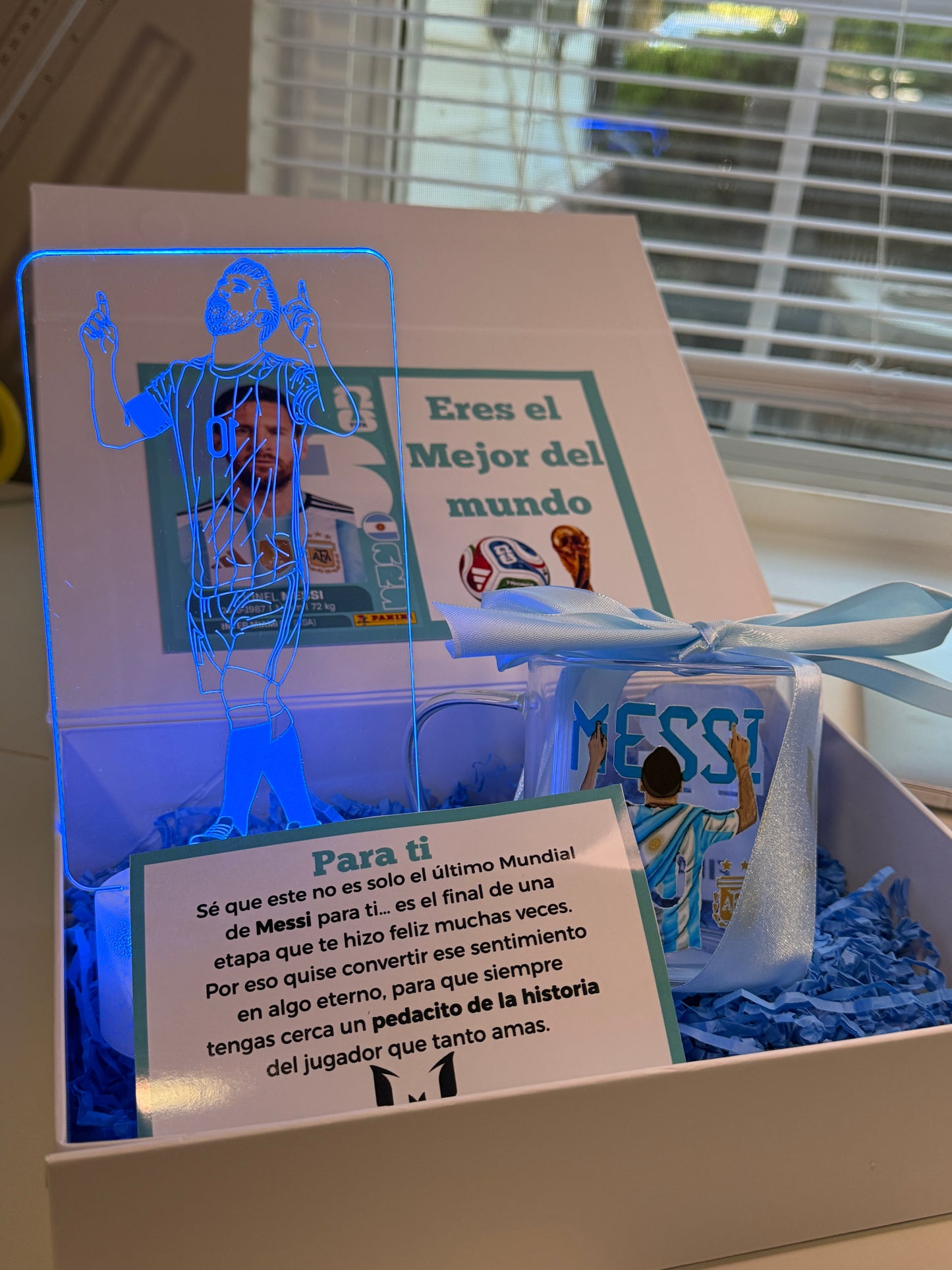 Caja Regalo Messi Eterno™ | Edición Especial para Fanáticos de Messi y Argentina ⚽🩵