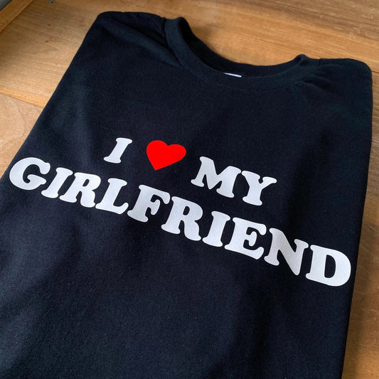 I Love My Girlfriend” T-Shirt – Unisex Cotton Tee | Romantic Gift